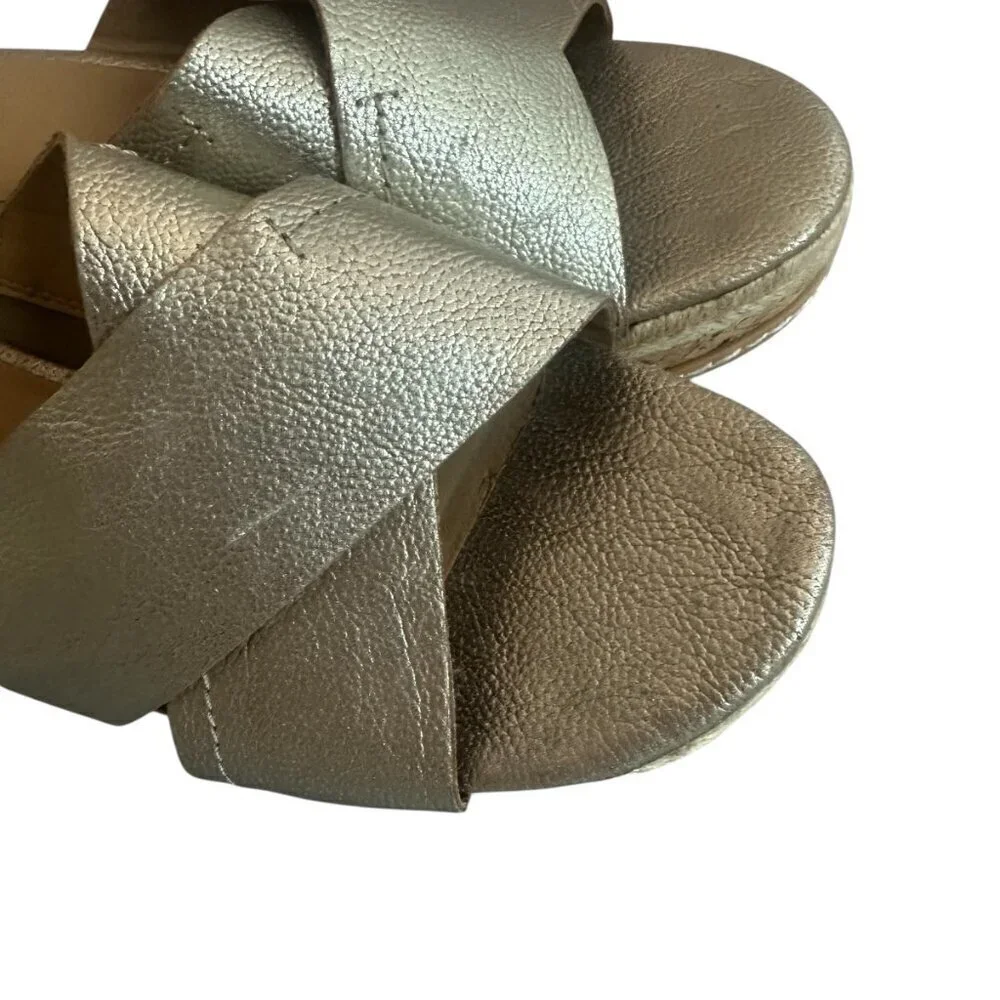 Franco Sarto Gold Slip-On Slide Wedge Sandals Metallic Comfort Size 9.5 Women's